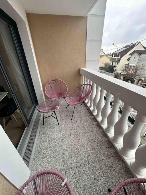 Appt Spacieux Et Calme Prox Disney-Cdg-Stade De France Ле-Блан-Мениль Экстерьер фото